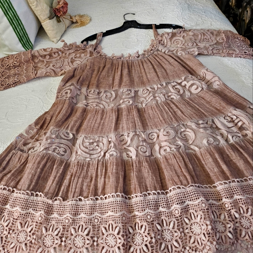 Woman's Dress